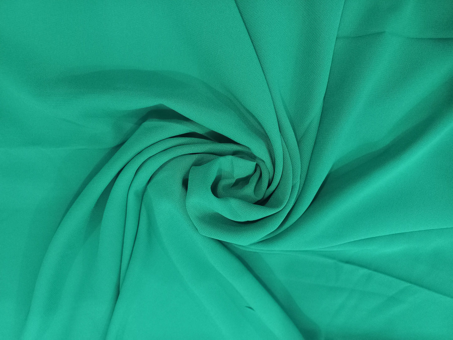 PREMIUM GEORGETTE HIJAB-PAKISTAN GREEN
