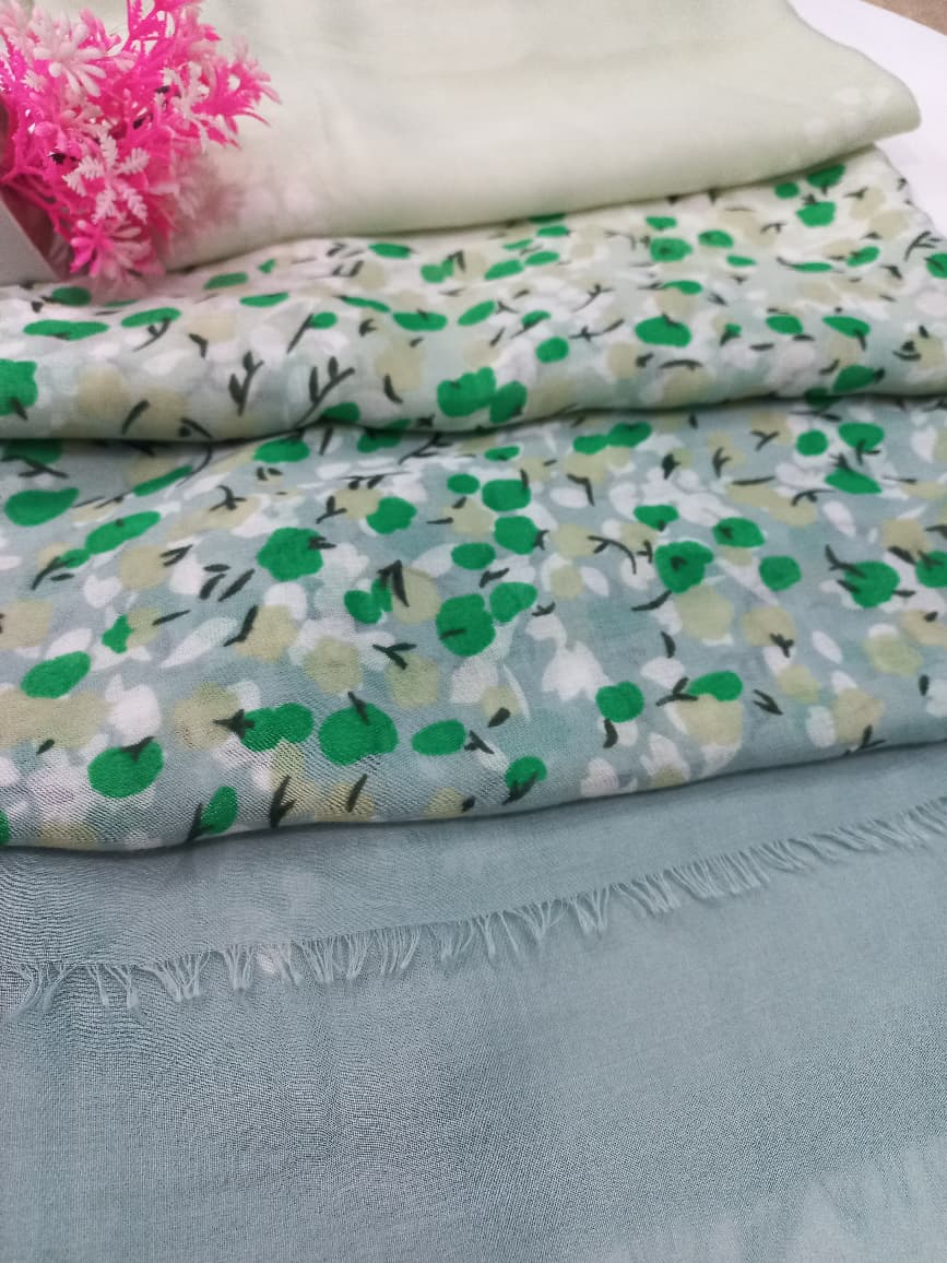 FLORAL LAWN DOUBLE TONE HIJAB - GREEN & GREY