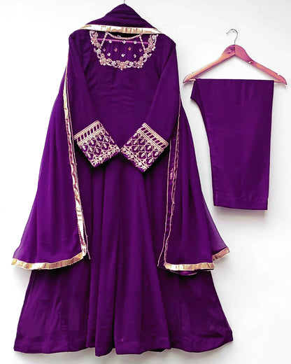 Maxi With Lace Work Duppatta And Trouser 3Pcs